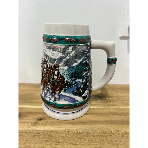 1993 Anheuser-Busch Budweiser Holiday Stein titled "Special Delivery" - Picture 2 of 10